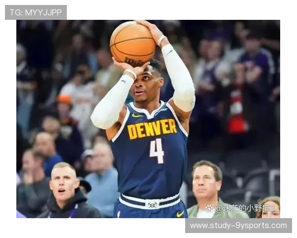 NBA赛场风云再起多队交易传闻与新星爆发表现引热议持续升温中