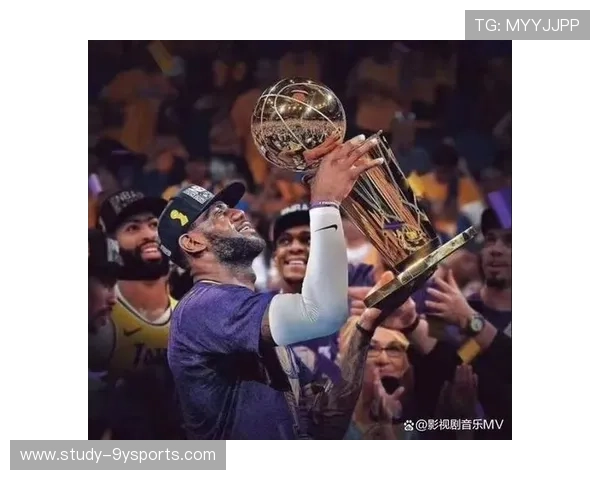 湖人队新赛季目标明确詹姆斯与戴维斯携手冲击总冠军 湖人队新赛季目标明确詹姆斯与戴维斯携手冲击总冠军