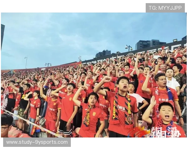 中超最新赛况揭晓豪门激战球迷热议焦点对决亮点纷呈