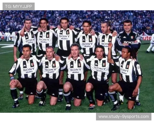 尤文图斯俱乐部历史辉煌与现代竞技成就全面解析 尤文图斯俱乐部历史辉煌与现代竞技成就全面解析