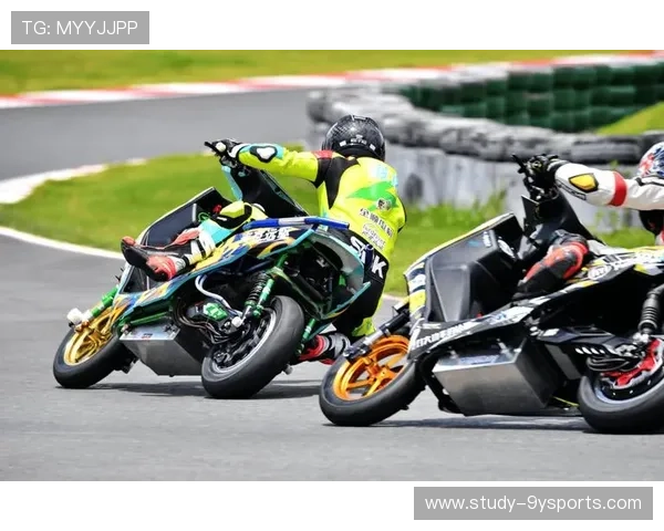 摩托车大奖赛赛季展望：顶级车手激战即将开启新篇章